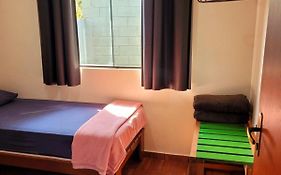 Casa 2 Quartos próximo a Av das Cataratas